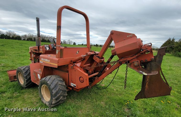 image for item FL9219 1987 Ditch Witch 4010  cable plow