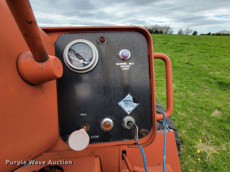 image for item FL9219 1987 Ditch Witch 4010  cable plow