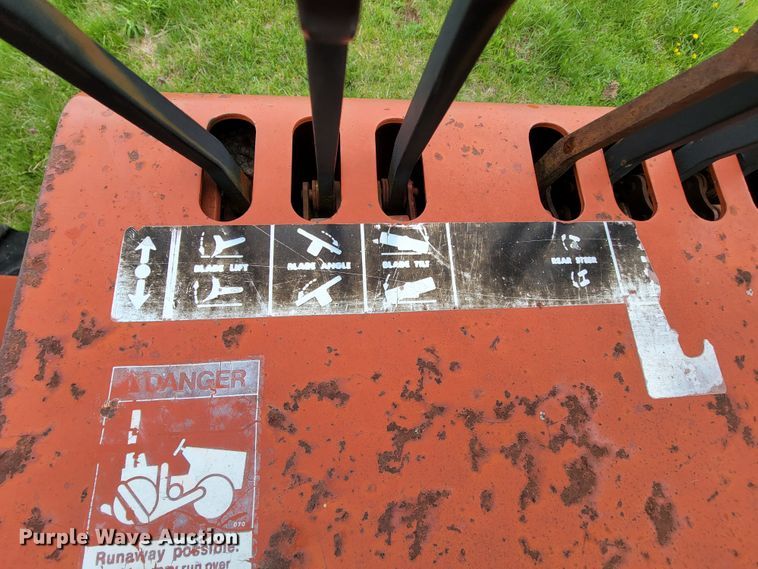 image for item FL9219 1987 Ditch Witch 4010  cable plow