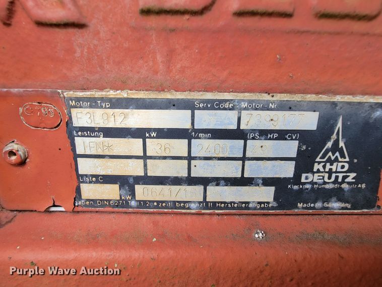 image for item FL9219 1987 Ditch Witch 4010  cable plow