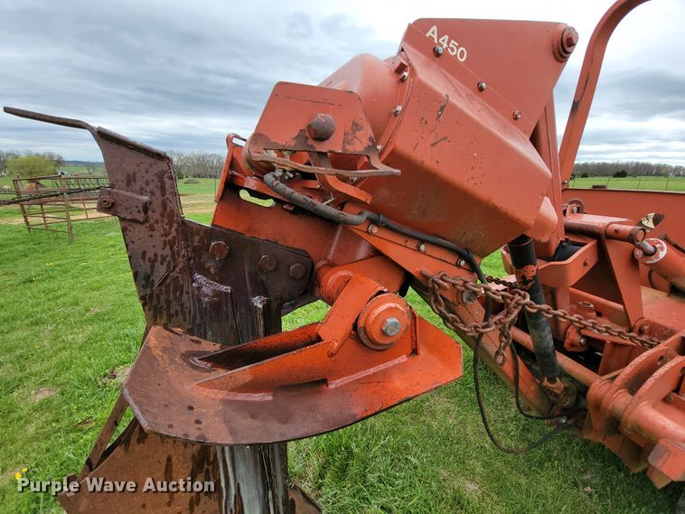 image for item FL9219 1987 Ditch Witch 4010  cable plow