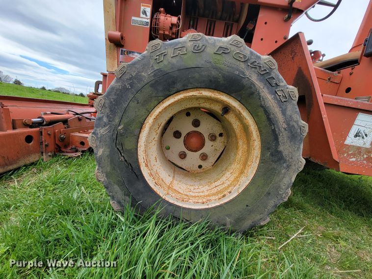 image for item FL9219 1987 Ditch Witch 4010  cable plow