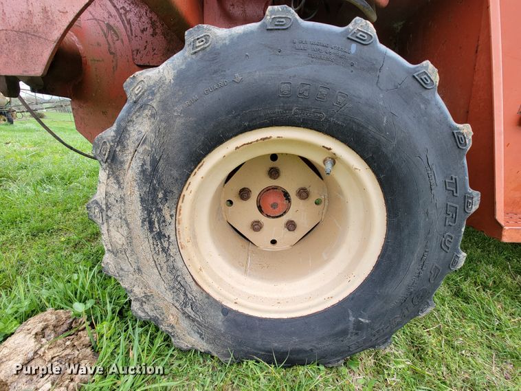 image for item FL9219 1987 Ditch Witch 4010  cable plow