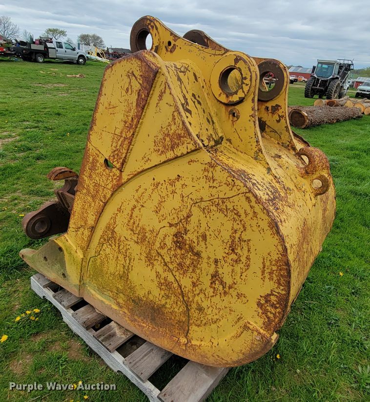 image for item FL9220 36"W excavator bucket