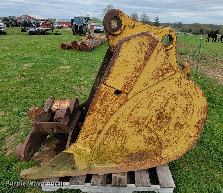 image for item FL9220 36"W excavator bucket