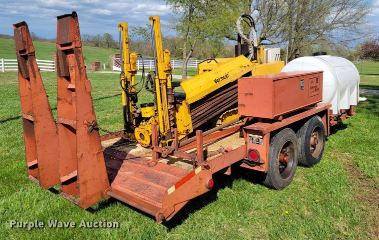 image for item FL9221 1996 Vermeer D7X11 Navigator  directional boring unit