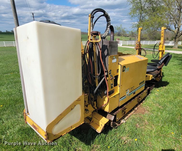 image for item FL9221 1996 Vermeer D7X11 Navigator  directional boring unit