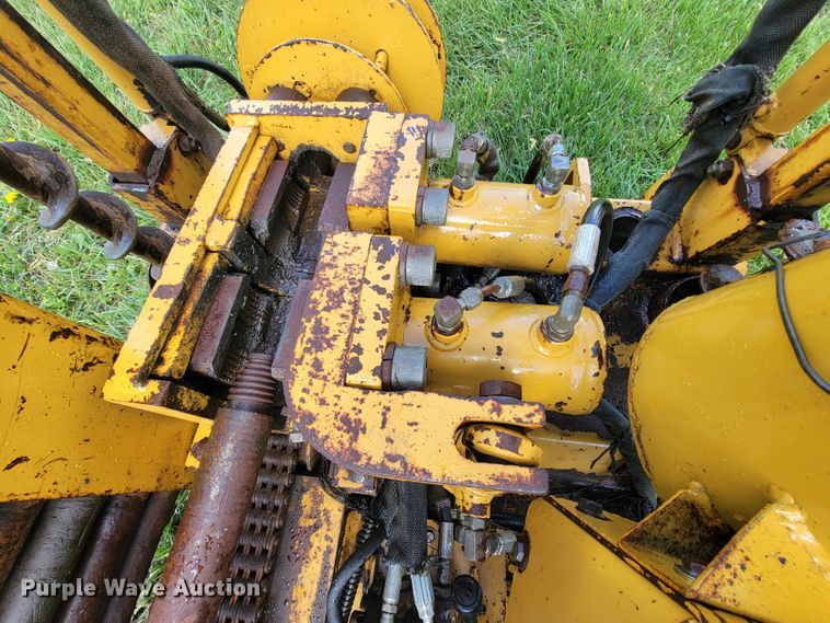 image for item FL9221 1996 Vermeer D7X11 Navigator  directional boring unit