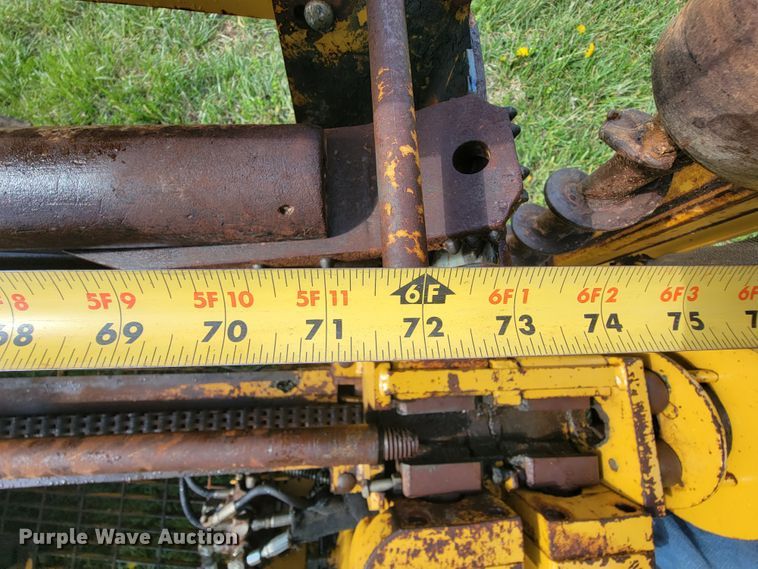 image for item FL9221 1996 Vermeer D7X11 Navigator  directional boring unit