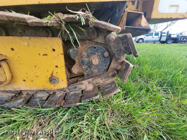 image for item FL9221 1996 Vermeer D7X11 Navigator  directional boring unit