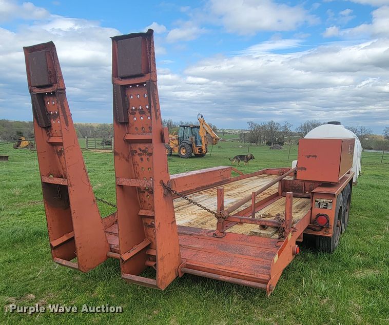 image for item FL9221 1996 Vermeer D7X11 Navigator  directional boring unit