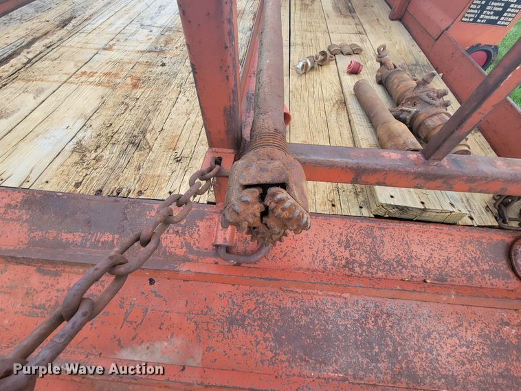 image for item FL9221 1996 Vermeer D7X11 Navigator  directional boring unit