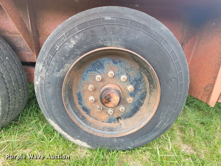 image for item FL9221 1996 Vermeer D7X11 Navigator  directional boring unit