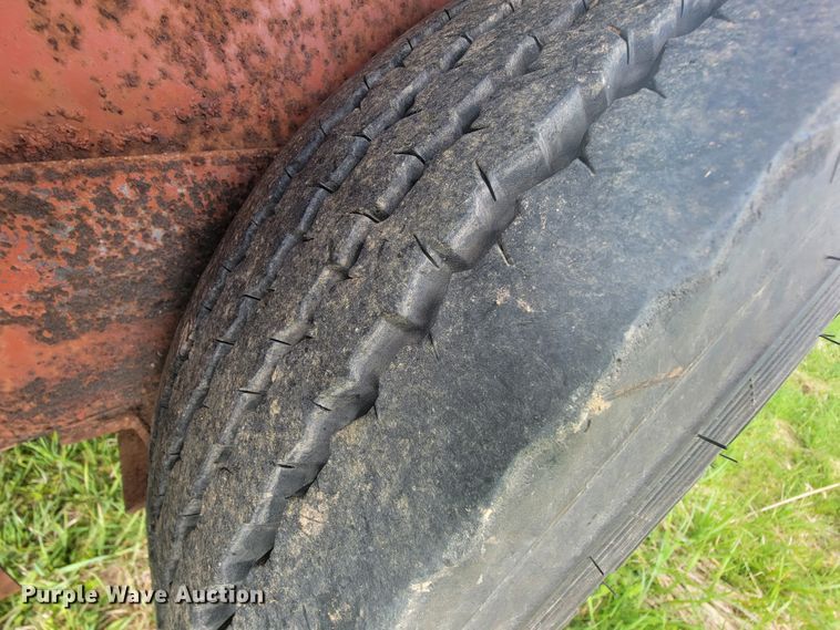 image for item FL9221 1996 Vermeer D7X11 Navigator  directional boring unit