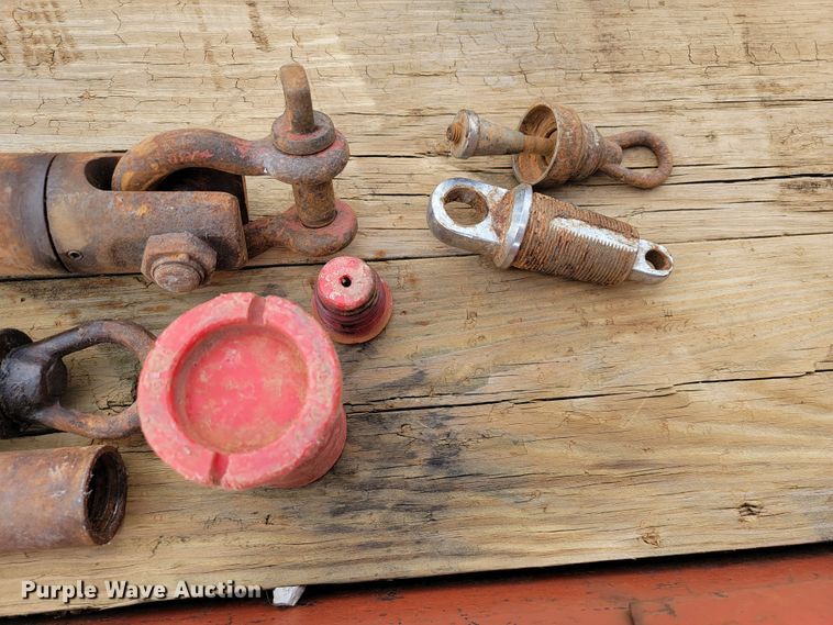 image for item FL9221 1996 Vermeer D7X11 Navigator  directional boring unit