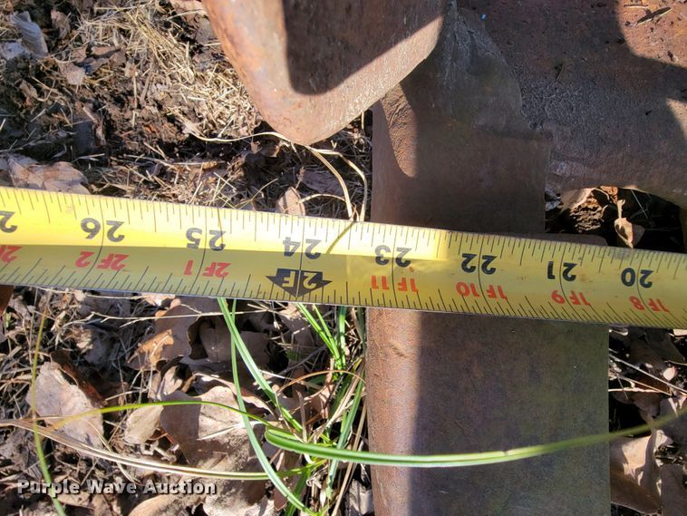 image for item FL9225 28"W excavator bucket