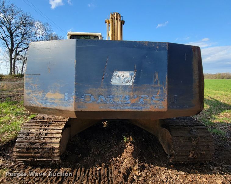 image for item FL9226 1990 Komatsu PC220LC-5  excavator