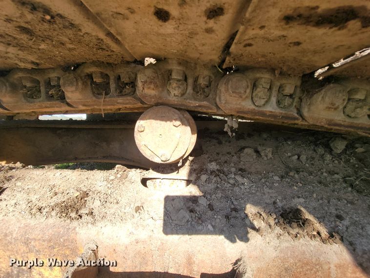 image for item FL9226 1990 Komatsu PC220LC-5  excavator