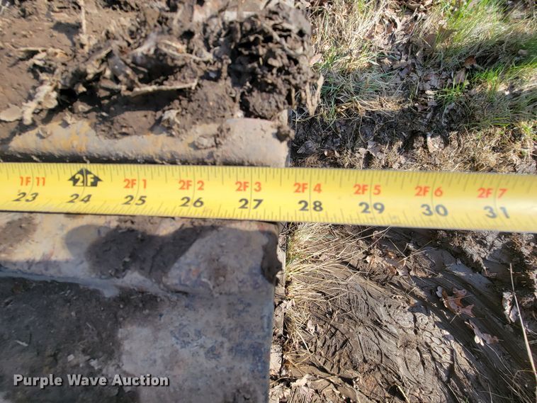 image for item FL9226 1990 Komatsu PC220LC-5  excavator