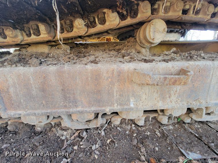 image for item FL9226 1990 Komatsu PC220LC-5  excavator