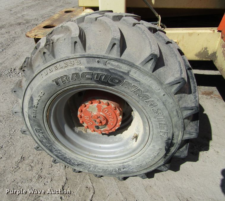 image for item GC9873 1998 JLG 33-RTS  scissor lift