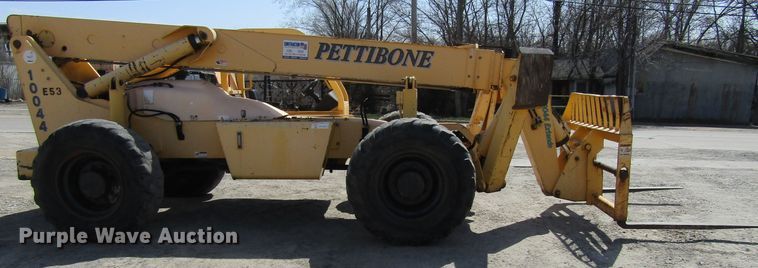 image for item GC9874 2001 Pettibone 10044  telehandler