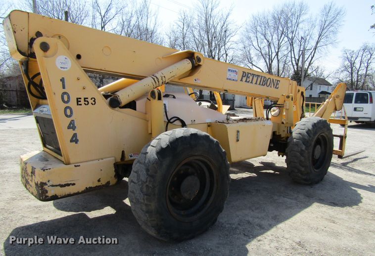 image for item GC9874 2001 Pettibone 10044  telehandler
