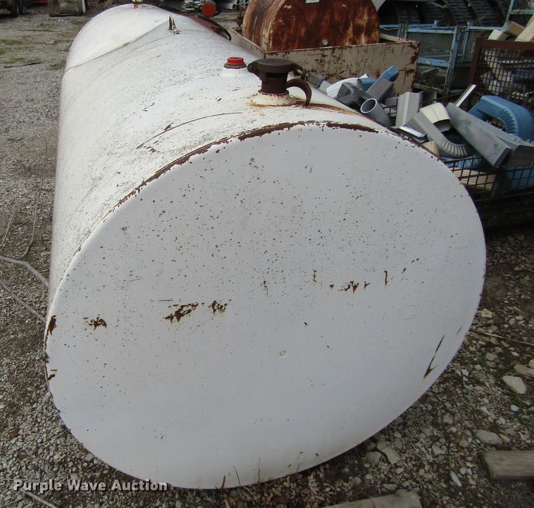 image for item GC9880 (3) Fuel tanks