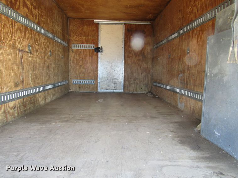 image for item GC9887 1999 Chevrolet Express G3500  box truck