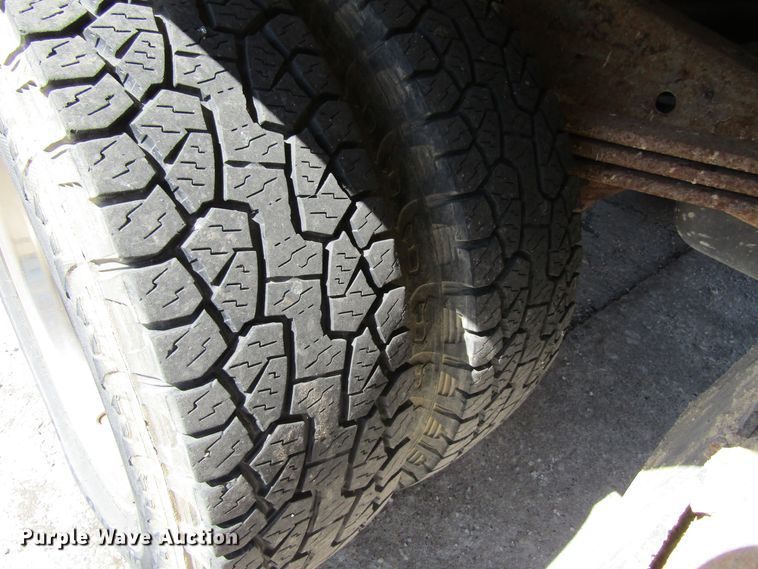 image for item GC9887 1999 Chevrolet Express G3500  box truck