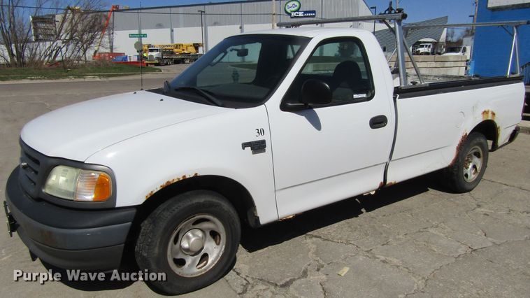 image for item GC9888 2003 Ford F150  pickup truck