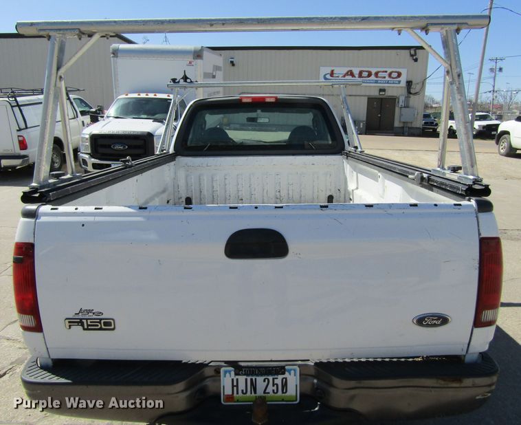 image for item GC9888 2003 Ford F150  pickup truck