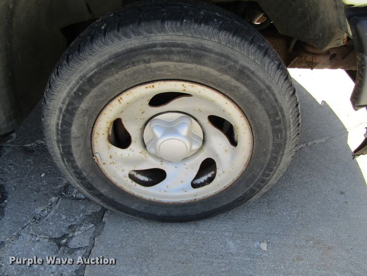 image for item GC9888 2003 Ford F150  pickup truck