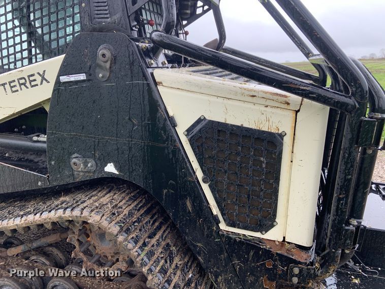 image for item GL9774 2014 Terex PT-110  tracked skid steer loader