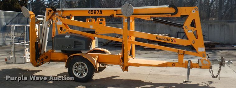 image for item HD9715 2017 Haulotte 45A17  boom lift