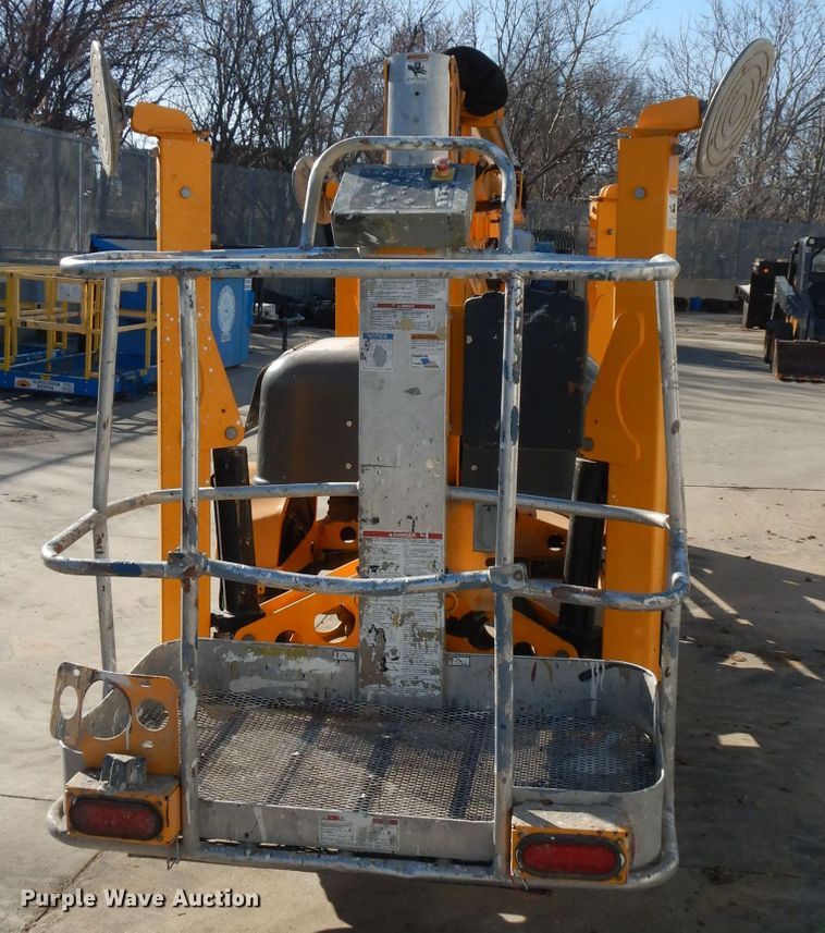 image for item HD9715 2017 Haulotte 45A17  boom lift