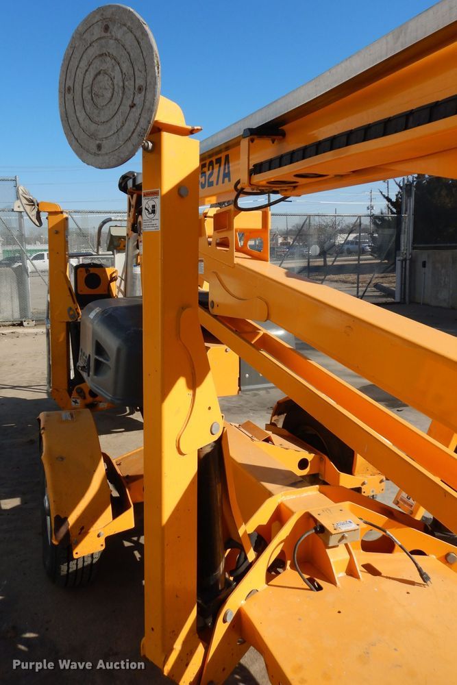 image for item HD9715 2017 Haulotte 45A17  boom lift