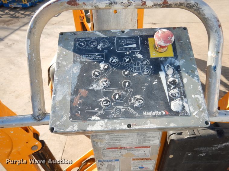 image for item HD9715 2017 Haulotte 45A17  boom lift