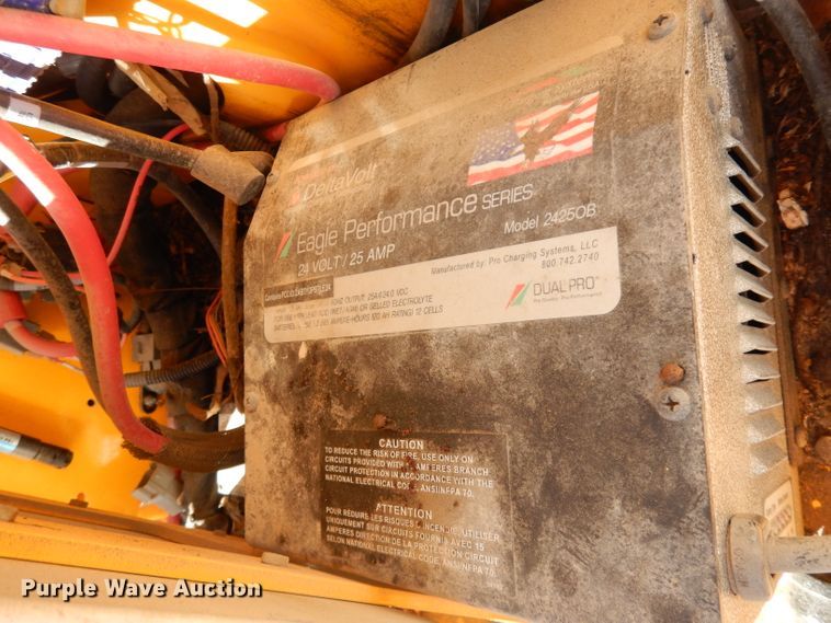 image for item HD9715 2017 Haulotte 45A17  boom lift