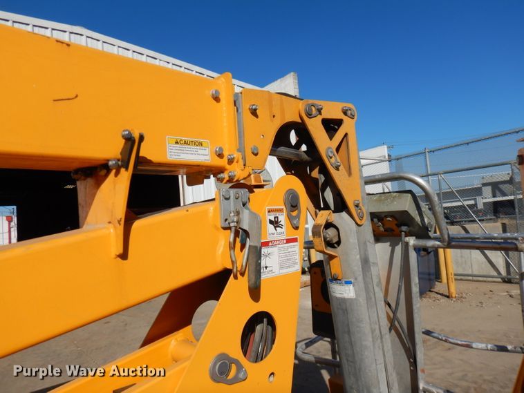 image for item HD9715 2017 Haulotte 45A17  boom lift