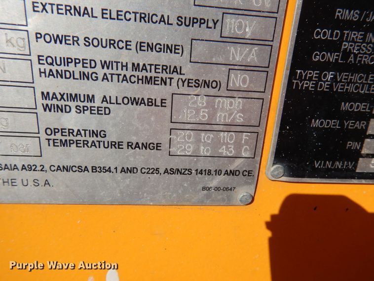 image for item HD9715 2017 Haulotte 45A17  boom lift