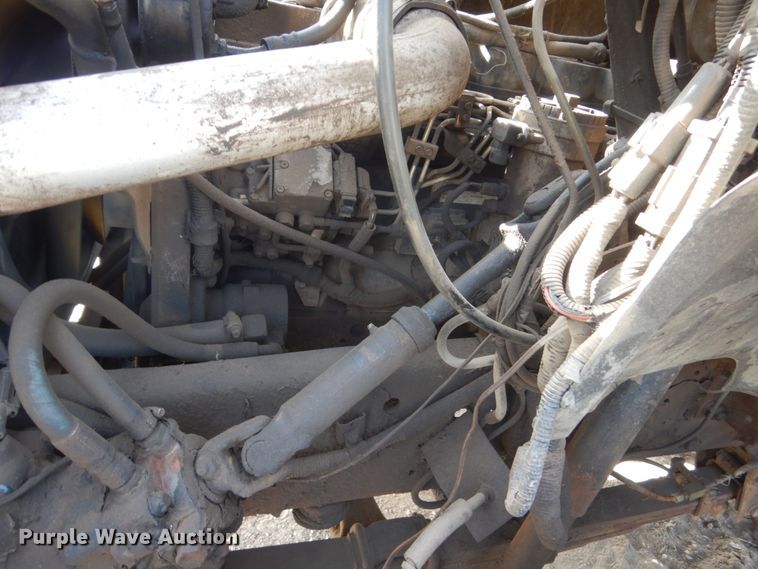 image for item HE9582 1999 Ford F800  dump flatbed truck