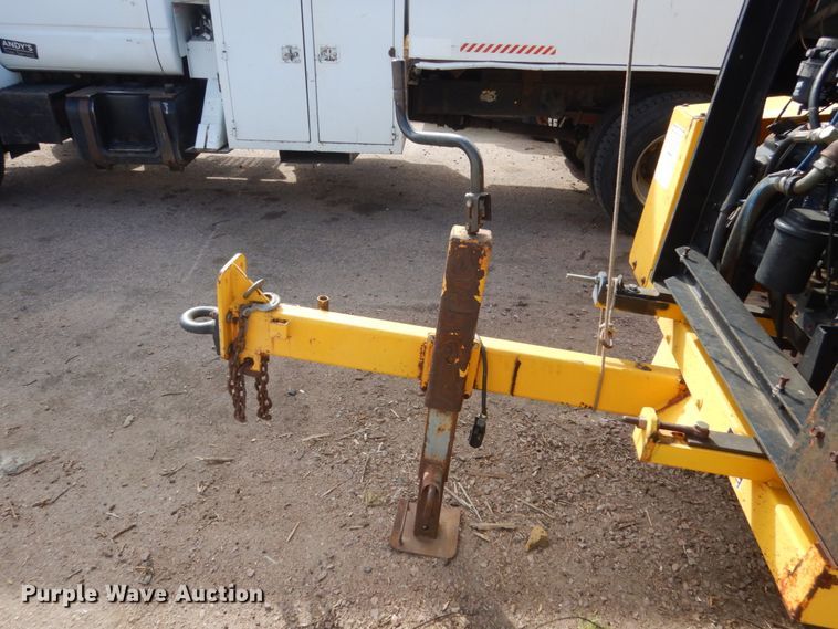 image for item HE9583 Woodsman 2018  wood chipper