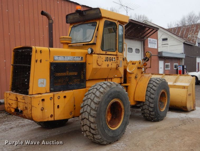 image for item HE9585 1980 John Deere 644BA  wheel loader