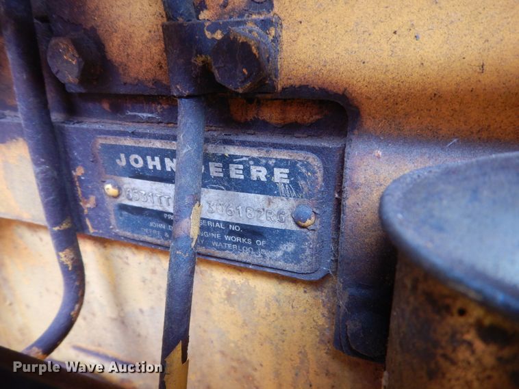 image for item HE9585 1980 John Deere 644BA  wheel loader