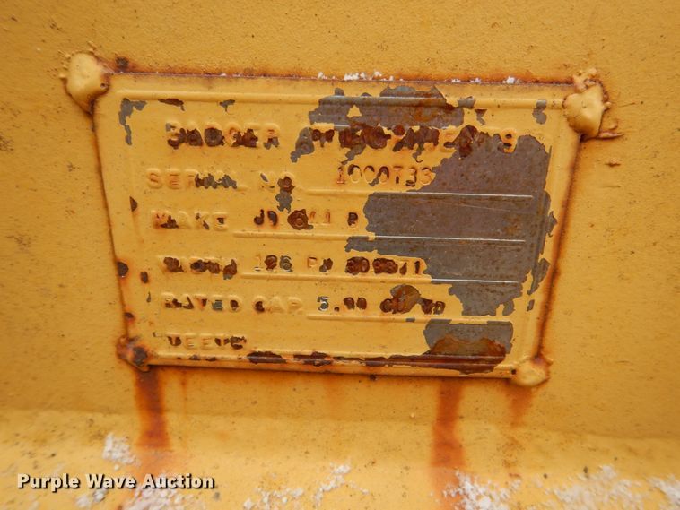 image for item HE9585 1980 John Deere 644BA  wheel loader