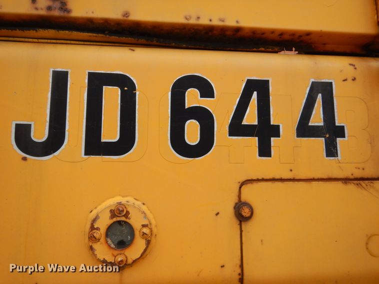 image for item HE9585 1980 John Deere 644BA  wheel loader