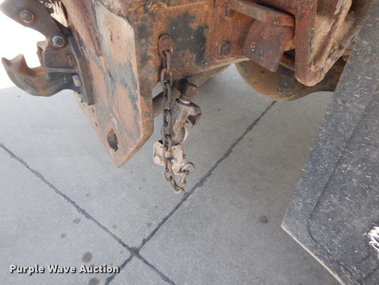 image for item HE9593 1996 International 4900  dump truck