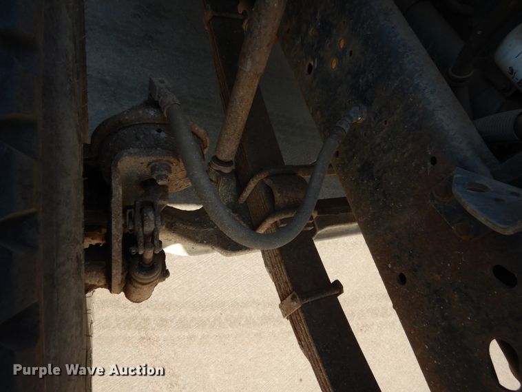 image for item HE9593 1996 International 4900  dump truck