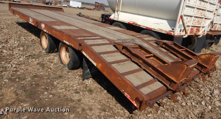 image for item HE9594 1996 Load King 202LT equipment trailer
